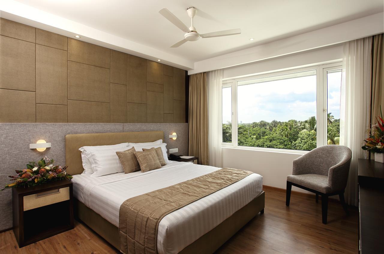 Sugar Business Hotel Kochi Exteriér fotografie